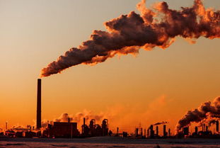 环保部 全国26城空气重污染 有企业撕毁封条开工